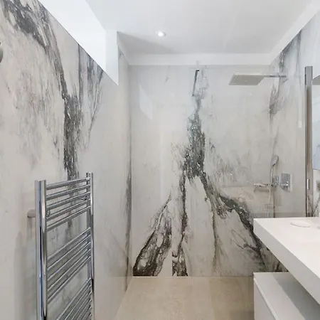 Style Sea Views Pool Sleeps 12 فيلة بورتو فيكشْيو