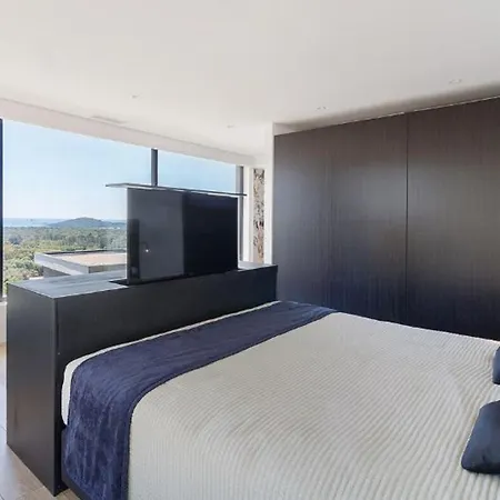 فيلة Style Sea Views Pool Sleeps 12 *