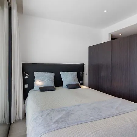 Style Sea Views Pool Sleeps 12 *