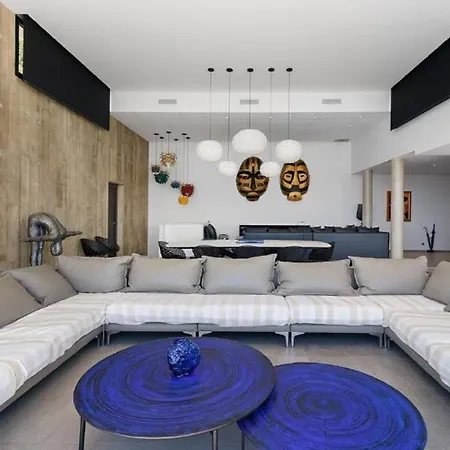 فيلة Style Sea Views Pool Sleeps 12 بورتو فيكشْيو